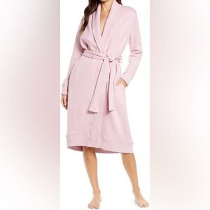 NEW UGG Size M Women's Karoline Fleece Robe, Lavender‎ Breeze